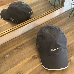 ⭐️3/$30⭐️ Nike hat 